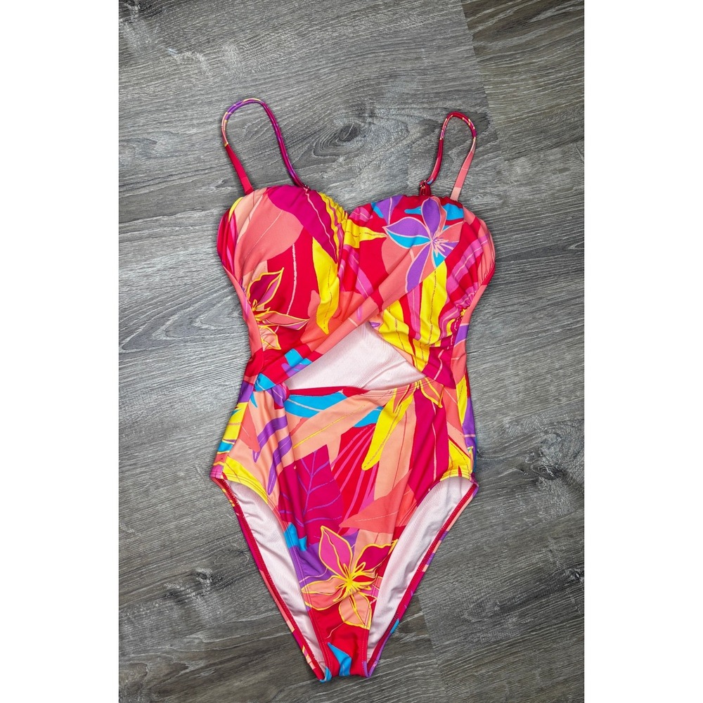 CUPSHE Pink Tropical Floral Cutout One Piece Swimsuit Summer‎ Bright Medium